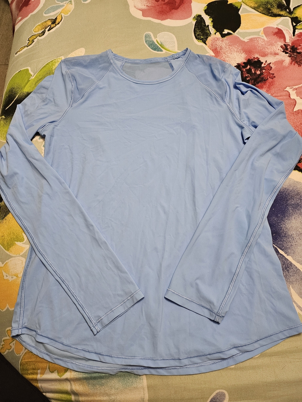lululemon athletica Light Blue Long-Sleeve Men's Performance Tee